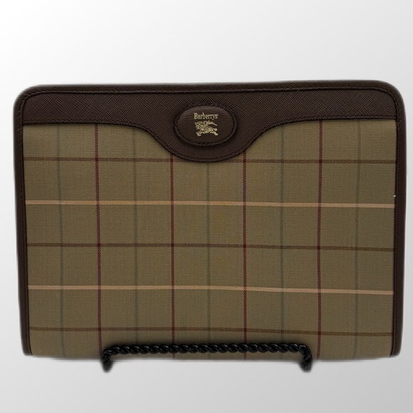 🚨SOLD🚨 Authentic Vintage Burberry(s) Clutch/Pouch - Picture 2 of 4